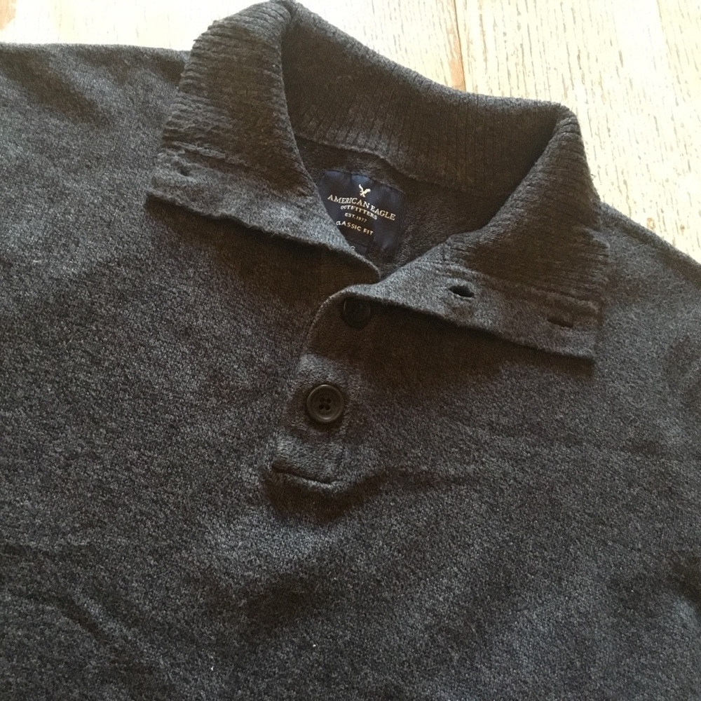 American Eagle 100% Cotton Long Sleeve Pullover Sweater -Released: July 2014 - Picture 4 of 12